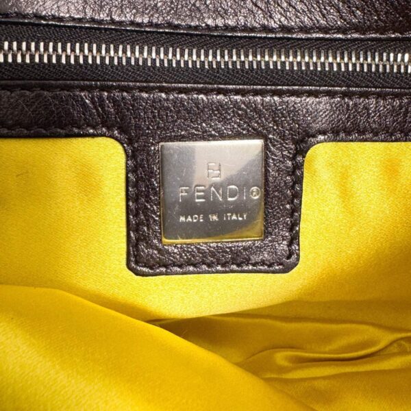 pic_1a140480-2c48-4cc3-a941-4f8014235c0a Authentic Fendi Baguette Beads Embroidery Shouleder Bag Pre-Owned - Luxury Pre-Owned Designer Bag