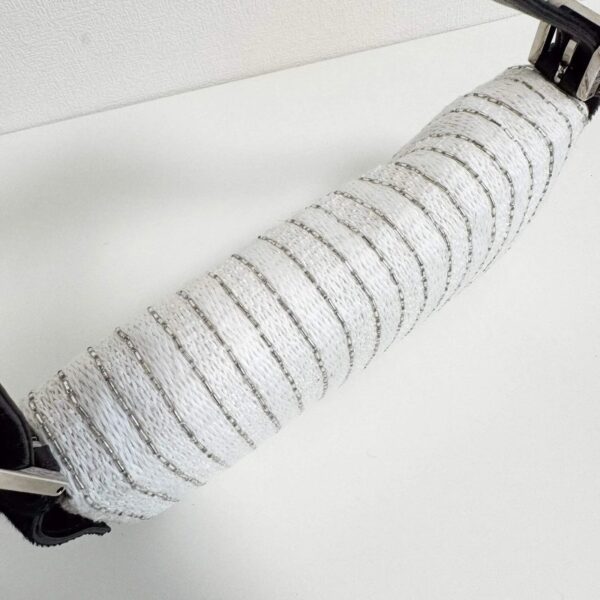 pic_57f5031e-1a14-403c-8039-3a124cfd1cd5 Authentic Fendi Baguette Beads Embroidery Shouleder Bag Pre-Owned - Luxury Pre-Owned Designer Bag