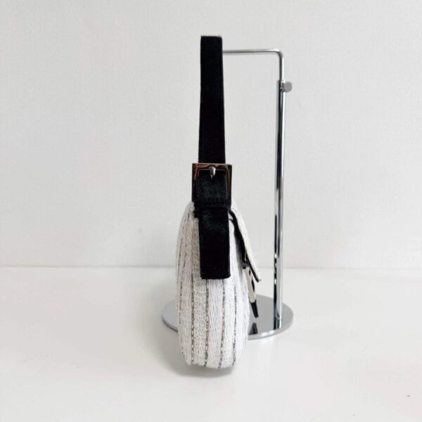 pic_f6a4ac40-e99d-414d-9bde-bb5718dbf3ac Authentic Fendi Baguette Beads Embroidery Shouleder Bag Pre-Owned - Luxury Pre-Owned Designer Bag